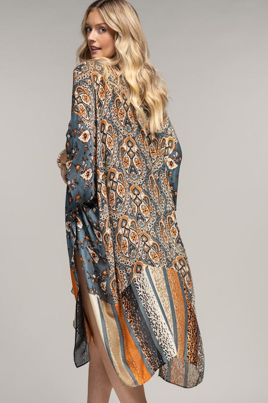 Vintage Inspired Paisley Kimono