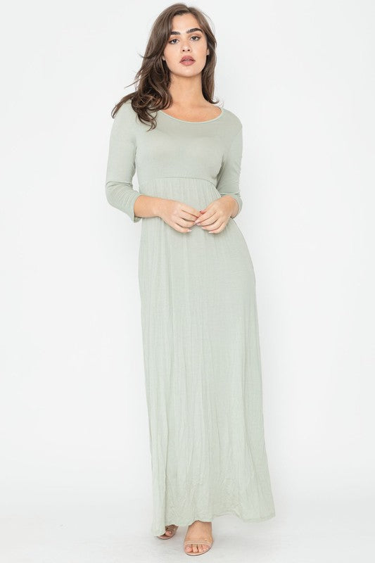 Plus Solid 3/4 Sleeve Maxi Dress