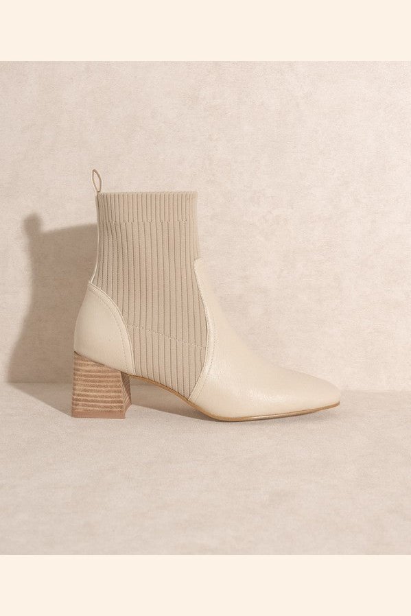 OASIS SOCIETY Geraldine Sock Bootie