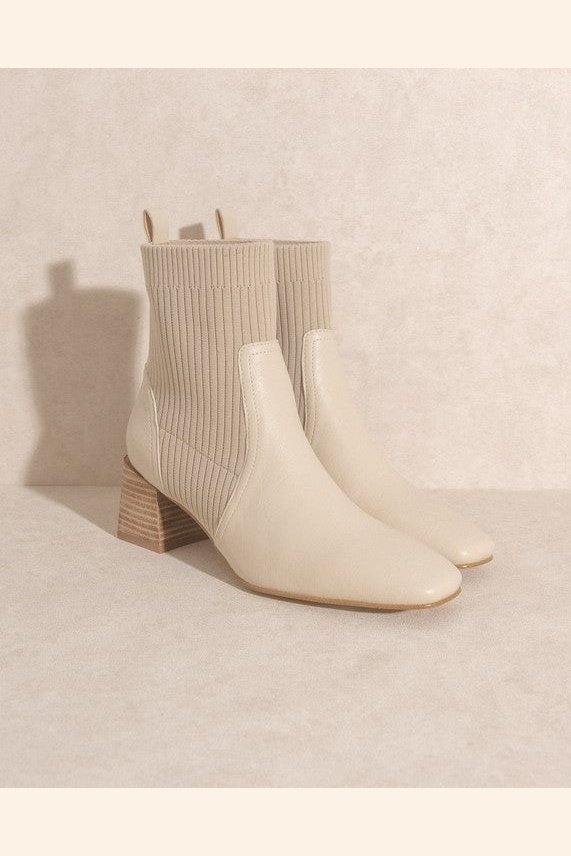 OASIS SOCIETY Geraldine Sock Bootie