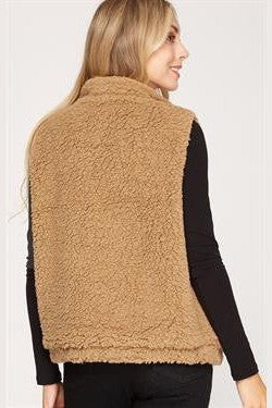 10210244 American Fit Sleeveless high neck zip up teddy bear vest 