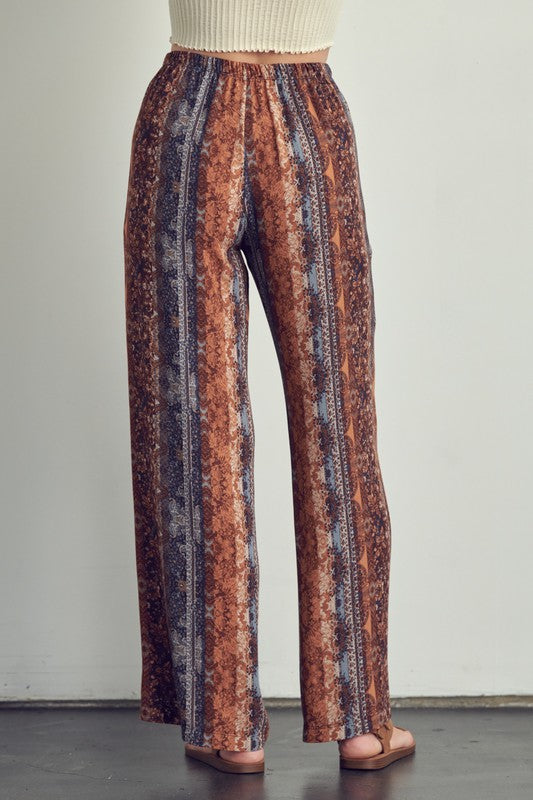 Elastic waisted palazzo pants in ethnic print