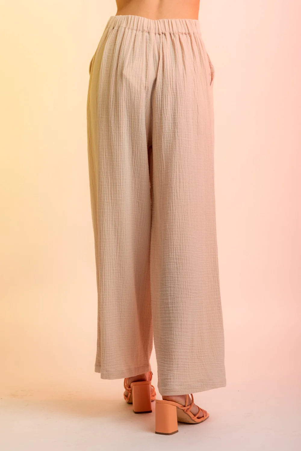 VE60048BOT  High-Waisted Quilted Pocket Wide Leg Pants