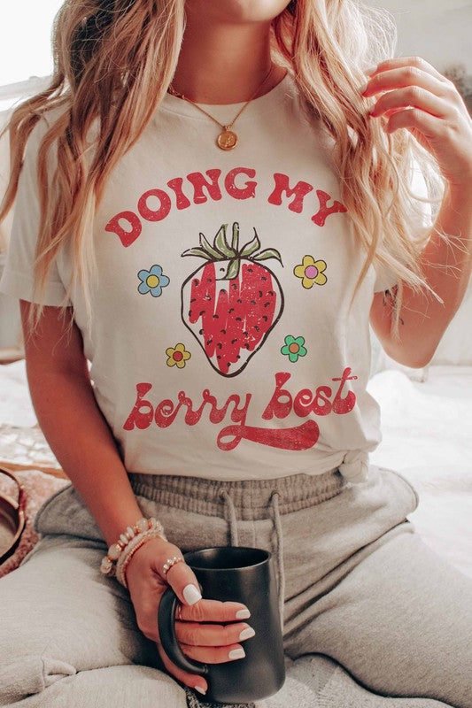 DOING MY BERRY BEST GRAPHIC TEE