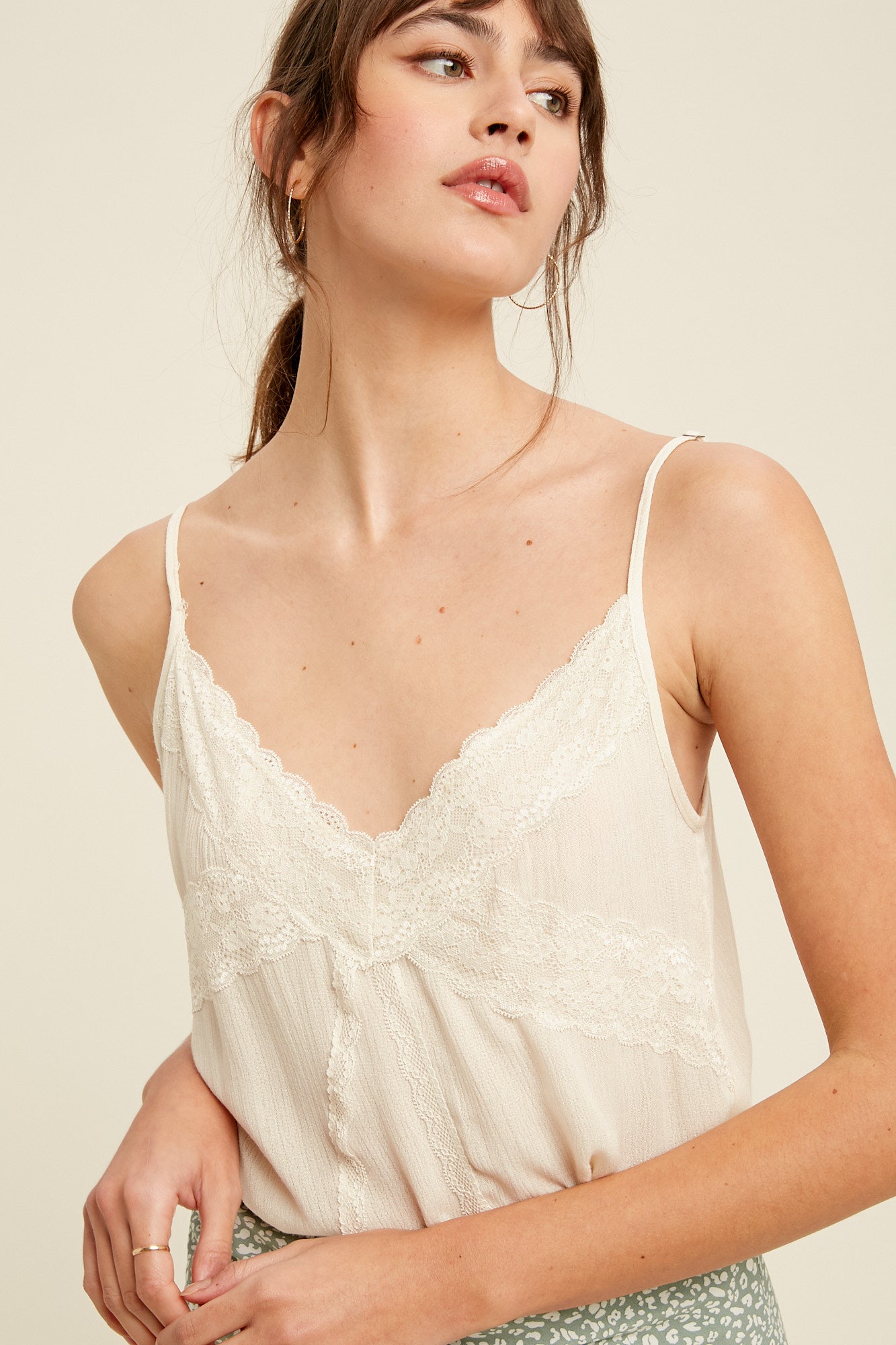 LCM0052 Listicle Feminine Lace Woven Cami Top